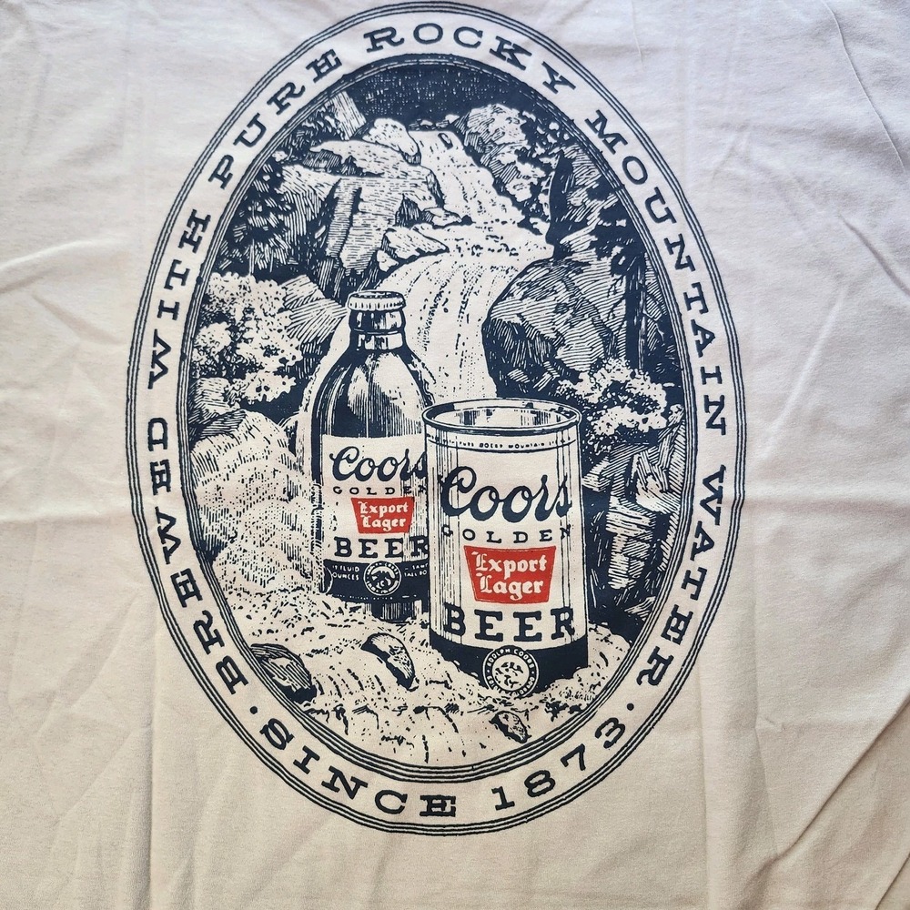 Large Coors Banquet Breweriana Beer Graphic T-Shirt White Short Sleeve